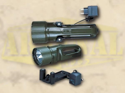 Uzlādējams prožektors, fokusējams